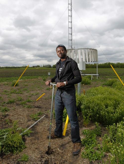 Emmanuel Ojo is a UM grad student conducting soil research. Photo taken at Kelburn research station, south of Winnipeg. May 24, 2012  BORIS MINKEVICH / WINNIPEG FREE PRESS