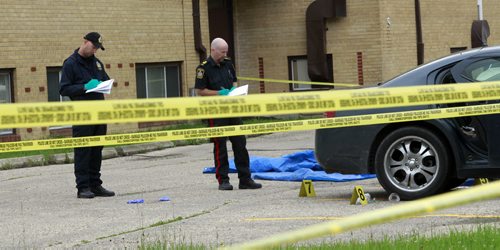 Members of the Winnipeg Police Identification Unit  gather evidence at a scene in the 100 block of Clayton Dr. where a person was seriously assaulted earlier Wednesday morning. Julie Carl story. (WAYNE GLOWACKI/WINNIPEG FREE PRESS) Winnipeg Free Press  June 20 2012. A woman who died after being stabbed in a parking lot in the St. Vital area this morning, June 20 2012 has been identified by friends as Kaila Tran. Police received a call just after 7 a.m. about an injured person in the 100 block of Clayton Drive this morning. This is Winnipeg's 17th homicide of 2012. Drake David Moslenko Treyvonne Willis