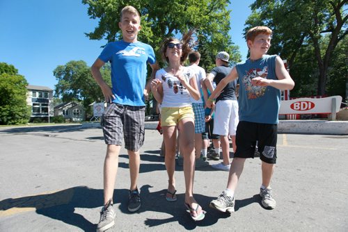 Windsor School Class of 2017 Grade seven students spend their last day of school going for ice cream to the BDI, signing year books and saying goodbye's to their grade seven  classmates that are moving on to high school and Han an exchange student who is going home after spending a year with her classmates in Canada. See Doug Speirs story. Also see more photo's taken June 20.  June 29,  2012 (Ruth Bonneville/Winnipeg Free Press)