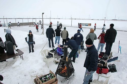 BORIS MINKEVICH / WINNIPEG FREE PRESS  070306 Some Manitoba Moose play some hockey at a backyard rink in south St. Vital.