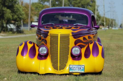 1937 Nash Coupe. Auto Classic Cars. September 10, 2012  BORIS MINKEVICH / WINNIPEG FREE PRESS