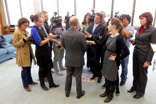 Mayor Sam Katz faces the press at city hall. September 27, 2012  BORIS MINKEVICH / WINNIPEG FREE PRESS
