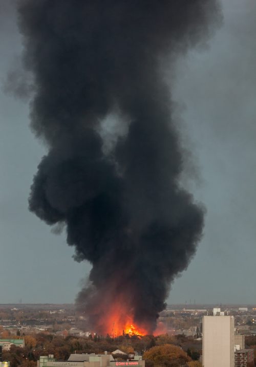 View if Speedway International fire from Osborne Village. October 1 2012. Melissa Tait  / Winnipeg Free Press.