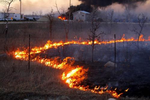 Vita Manitoba wild fires. Garbage dump on fire south east of Vita. OCTOBER 2, 2012  BORIS MINKEVICH / WINNIPEG FREE PRESS