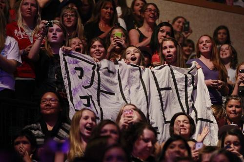 October 18, 2012 - 121017  -  Fans get excited as Justin Bieber performs at the MTS Centre Thursday October 18, 2012.  John Woods / Winnipeg Free Press
