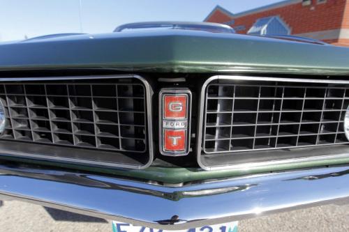 CLASSIC CAR - Tim Parkhill's 1971 Torino GT Convertable. October 16, 2012  BORIS MINKEVICH / WINNIPEG FREE PRESS