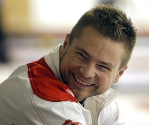 Mike McEwen, playing out of the Assiniboine Memorial Curling club, participates in the Prairie Classic in Portage la Prairie, Friday, October 19, 2012. (TREVOR HAGAN/WINNIPEG FREE PRESS)