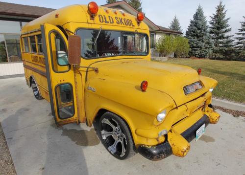 CLASSIC CAR - Randy Klym's 1957 GMC school bus. October 16, 2012  BORIS MINKEVICH / WINNIPEG FREE PRESS