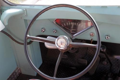 CLASSIC CAR - Randy Klym's 1957 GMC school bus. October 16, 2012  BORIS MINKEVICH / WINNIPEG FREE PRESS