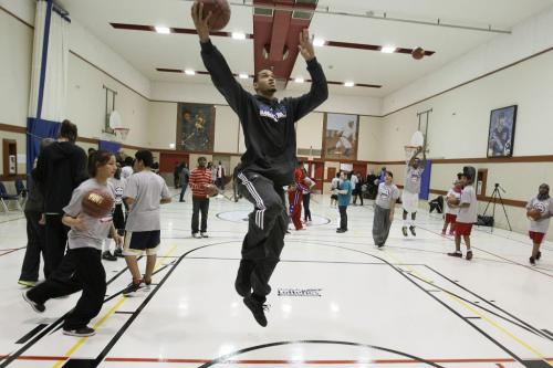 October 23, 2012 - 121023  -  Chris Johnson of the Minnesota Timberwolves instructs young players at the Magnus Eliason Recreation Centre after an unveiling of upgrades and a basketball demonstration and clinic Tuesday October 23, 2012. John Woods / Winnipeg Free Press