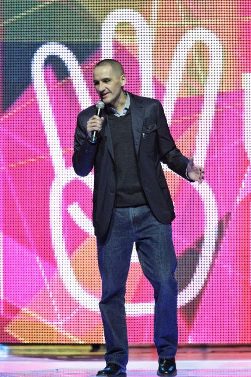 MLA Kevin Chief performs at We Day at the MTS Centre Tuesday.  121030 October 30, 2012 Mike Deal / Winnipeg Free Press