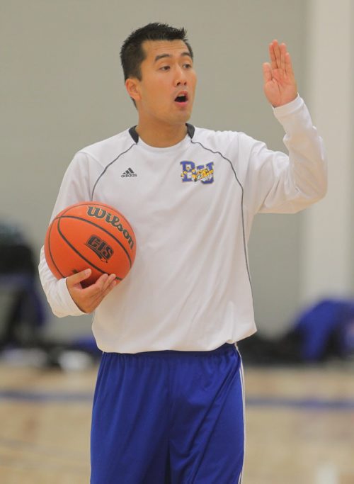 Brandon Sun Brandon University Bobcats basketball coach Gil Cheung (Colin Corneau/Brandon Sun)