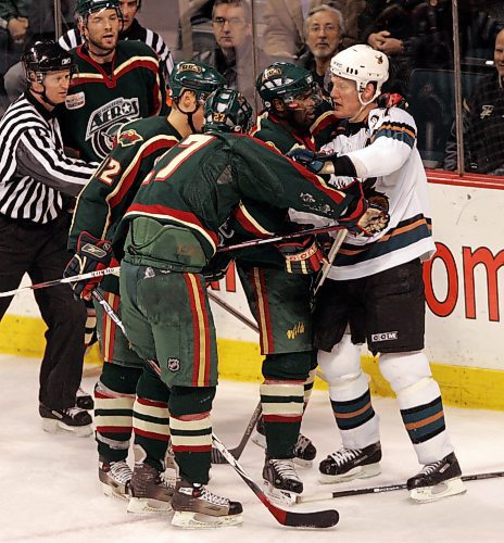 BORIS MINKEVICH / WINNIPEG FREE PRESS  070321  P2 Manitoba Moose Lee Goren gets man handled by many Aeros.