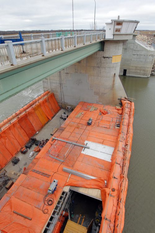 Construction at the floodway gates south of the city. November 8, 2012  BORIS MINKEVICH / WINNIPEG FREE PRESS