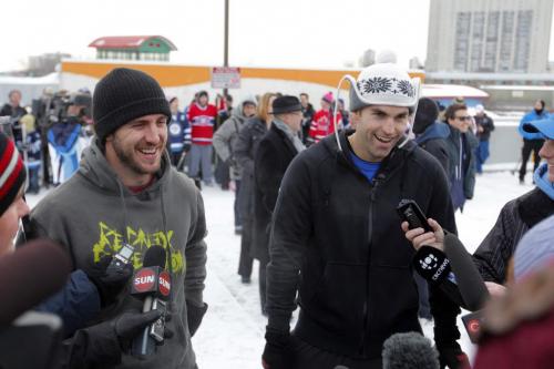 Mike Richards and Andrew Ladd had a street hockey game on the top level of the Forks parkade today at 4 p.m.  November 13, 2012  BORIS MINKEVICH / WINNIPEG FREE PRESS