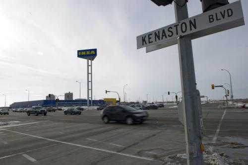 121117 Winnipeg - The intersection of Sterling Lyon Pkwy & Kenaston Blvd Saturday November 17, 2012. For story about IKEA and traffic. DAVID LIPNOWSKI / WINNIPEG FREE PRESS