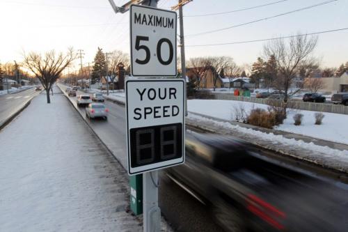 Speed signs on Grant Ave. November 19, 2012  BORIS MINKEVICH / WINNIPEG FREE PRESS