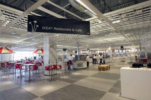 The Ikea Restuarnt and Cafe in the  new Ikea Winnipeg Wednesday. The store will have its grand opening to the public on Nov 28, 2012- The store is 390,000 sq feet and will be the third largest in Canada-See Geoff Kirybson story- November 21, 2012   (JOE BRYKSA / WINNIPEG FREE PRESS)
