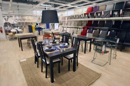 Displays in the new Ikea Winnipeg Wednesday. The store will have its grand opening to the public on Nov 28, 2012- The store is 390,000 sq feet and will be the third largest in Canada-See Geoff Kirybson story- November 21, 2012   (JOE BRYKSA / WINNIPEG FREE PRESS)
