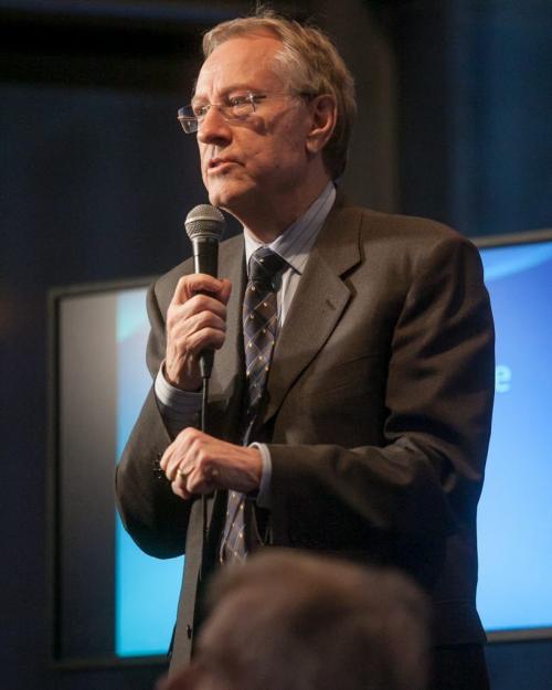 Senator Art Eggleton, former Canadian Cabinet Minister and Mayor of Toronto, speaks on poverty issues at the Child and Family Poverty Report Card discussion at the Winnipeg Free Press News Caf¾©, hosted by the Social Planning Council of Winnipeg on Thursday, November 29, 2012. (Melissa Tait / WInnipeg Free Press)