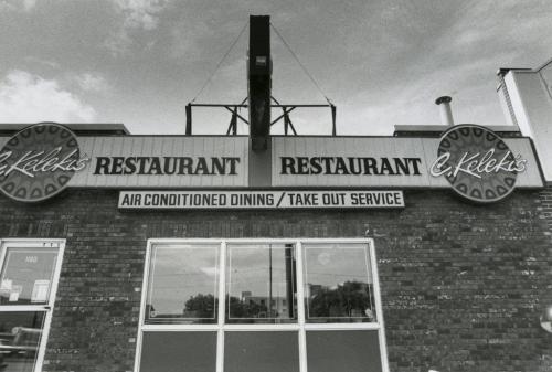 Exterior shot of C. Kelekis Restaurant. Photo taken May 21, 1985. (Phil Hossack / Winnipeg Free Press)