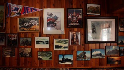 Photos of trains, sports icons and actors grace the Thunderbird Restraunt, interior. "Icon" See  Dave Sanderson story. December 28, 2012 - (Phil Hossack / Winnipeg Free Press)