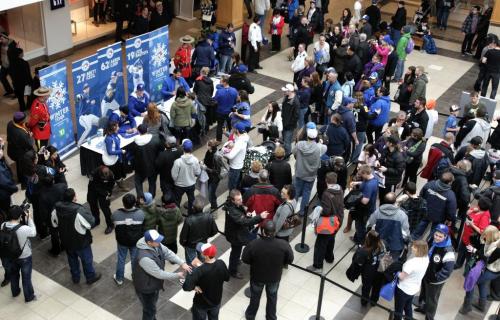 Hundreds of fans wait in line to get autographs from Toronto Blue Jays who are in town while on a cross country fan appreciation tour. Organizers of the event are unofficially saying around 2500 fans showed up to get a chance to meet Jays' Brett Cecil, Aaron Loup and Jose Bautista at Polo Park Shopping Centre.  130106 January 6, 2013 Mike Deal / Winnipeg Free Press