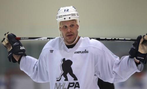 Winnipeg Jet Olli Jokinen skates at MTS Iceplex in Winnipeg Monday with some of his Winnipeg Jets teammates- a welcome sight to fans after the NHL 117 day lockout  See Ed Tait story- January 07, 2013   (JOE BRYKSA / WINNIPEG FREE PRESS
