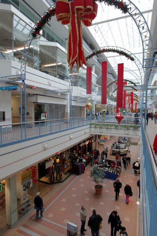 Various photos of Portage Place mall. January 8, 2013  BORIS MINKEVICH / WINNIPEG FREE PRESS