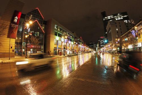 January 8, 2013 - 130108  -  Portage Place Tuesday January 8, 2013. It is 25 this year. John Woods / Winnipeg Free Press