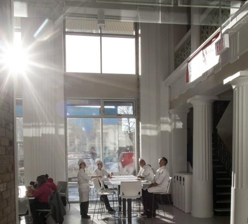 Students in the Annex area of the main floor, outside the Culinary Exchange restaurant. Red River' College's new Paterson Global Foods Institute will officially open in February but classes have already started.  (Melissa Tait / WInnipeg Free Press)