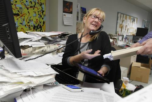 Books. ILLUSTRATION . Multi-tasking.  (WAYNE GLOWACKI/WINNIPEG FREE PRESS) Winnipeg Free Press  Jan. 15 2013