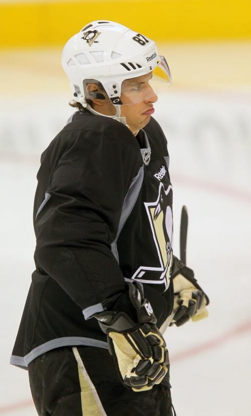 Pittsburg Penquin's Captain Sidney Crosby at a team skate in Winnipeg Friday morning. See story....January 25, 2013 - (Phil Hossack / Winnipeg Free Press)