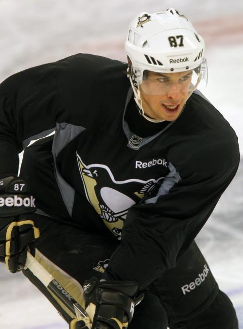 Pittsburg Penquin's Captain Sidney Crosby at a team skate in Winnipeg Friday morning. See story....January 25, 2013 - (Phil Hossack / Winnipeg Free Press)