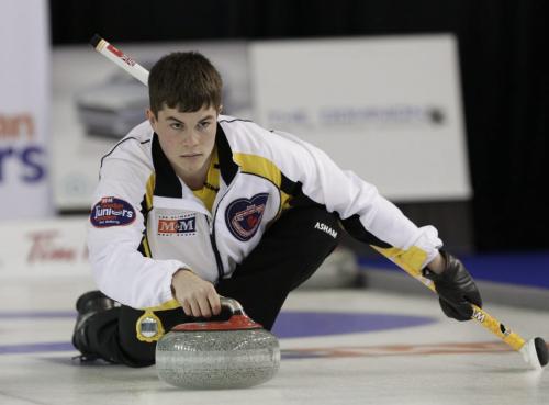 Feb 9/13 - Fort McMurray, AB - M&M Meat Shops Junior Curling Championships - Mens Final - Manitoba lead, Brendan MacCuish  - CCA/Michael Burns Photography/Mark O'Neill Photo