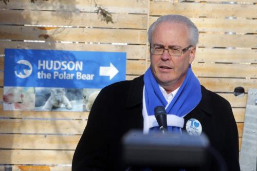 Hudson the polar bear at the Zoo was introduced to the public today. Hartley Richardson speaks to the crowd before they let the media in. Feb 14, 2013  BORIS MINKEVICH / WINNIPEG FREE PRESS