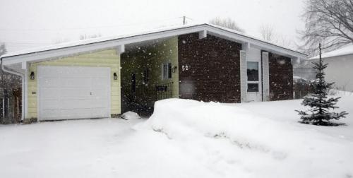 52 Galinee Bay in Westwood -   - Todd Lewys Resale Homes - KEN GIGLIOTTI / Mar. 4 2013 / WINNIPEG FREE PRESS