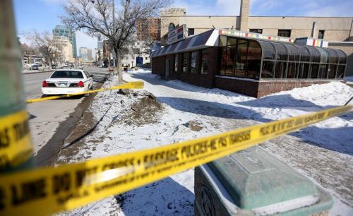 Police investigating a stabbing at Junior's, Saturday, March 16, 2013. (TREVOR HAGAN/WINNIPEG FREE PRESS)