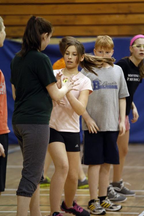 (Balmoral MB north of Stonewall )  ) Balmoral School Gr.5 student Samantha  Holyk  takes part in gym blast event , ball pass event ( competitive ,athletic , teamwork activity) Äì for Nick Martin Grade 5 project story  KEN GIGLIOTTI / Mar. 19 2013 / WINNIPEG FREE PRESS