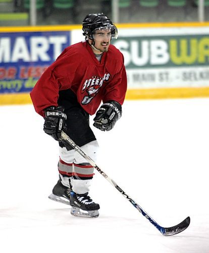 BORIS MINKEVICH / WINNIPEG FREE PRESS  070417 Selkirk Steelers player Russ Payne (in red).