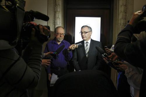 Finance Minister Stan Struthers met with reporters outside his office at the Manitoba Legislative building Thursday afternoon to discuss his thoughts about the recently released budget. March 21, 2013. (REPORTER: LARRY KUSCH) (JESSICA BURTNICK/WINNIPEG FREE PRESS)