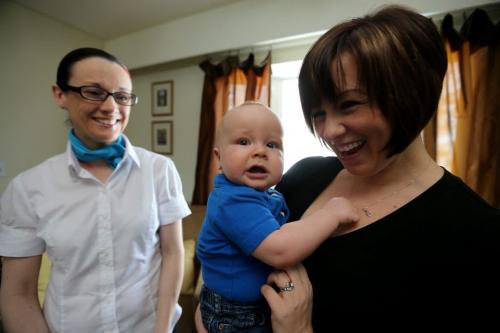 Baby sleep consultant and parenting coach, Nichola Mitchell, along with Felicia Wiltshire and her 9 month old, Mason, Sunday, March 24, 2013. (TREVOR HAGAN/WINNIPEG FREE PRESS)