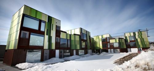 The BGBX Condos on St Matthews and Wall street Tuesday. See Murray McNeil's story. March 26. 2013 - (Phil Hossack / Winnipeg Free Press)