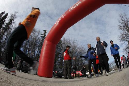 April 16, 2013 - 130416  -  About 300 people gathered at the Assiniboine Park duckpond for a 5km run in support of the Boston MArathon victims Tuesday, April 16, 2013. John Woods / Winnipeg Free Press