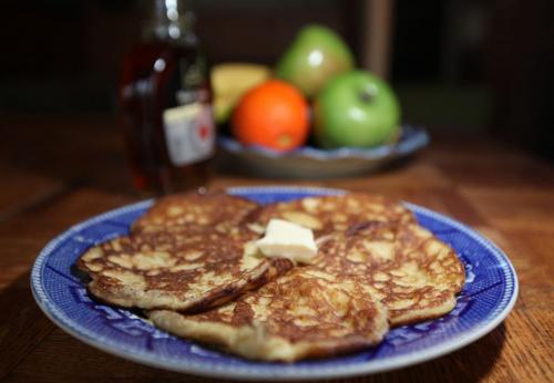 Edna Mae's Sour Cream Pancakes....See Recipe Swap, Alison Gillmor story April 22, 2013 - (Phil Hossack / Winnipeg Free Press)