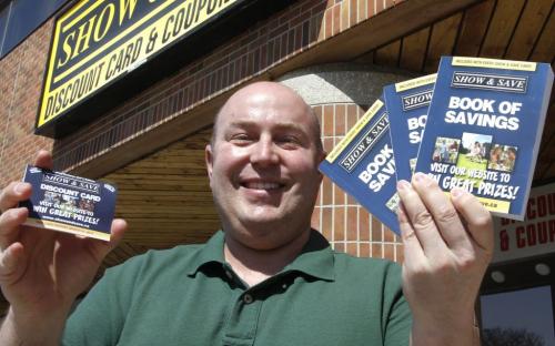 Ian Grosney, the owner of Show & Save, discount card and coupon book. He's trying to fill the void left by the demise of the Entertainment Book.Geoff Kirbyson story(WAYNE GLOWACKI/WINNIPEG FREE PRESS) Winnipeg Free Press April 25 2013