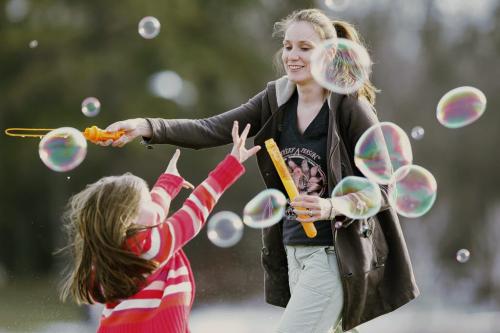 April 27, 2013 - 130427  -  Lindsay Aboud and her niece Isabella play with bubbles at Assiniboine Park Saturday, April 27, 2013. John Woods / Winnipeg Free Press