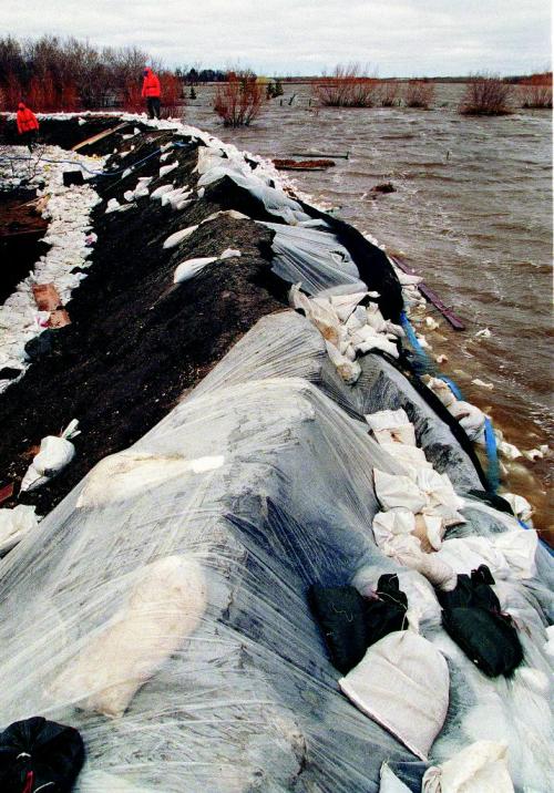 FLOOD OF 1997 photo winnipeg free press