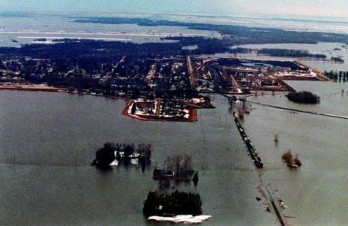 FLOOD OF 1997 photo winnipeg free press