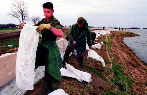 FLOOD OF 1997 photo winnipeg free press